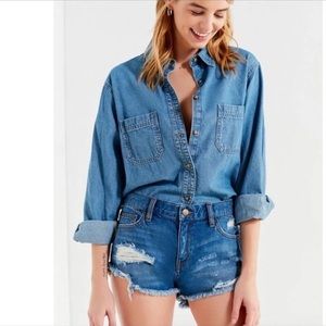 Urban Outfitter BDG boyfriend destroyed shorts